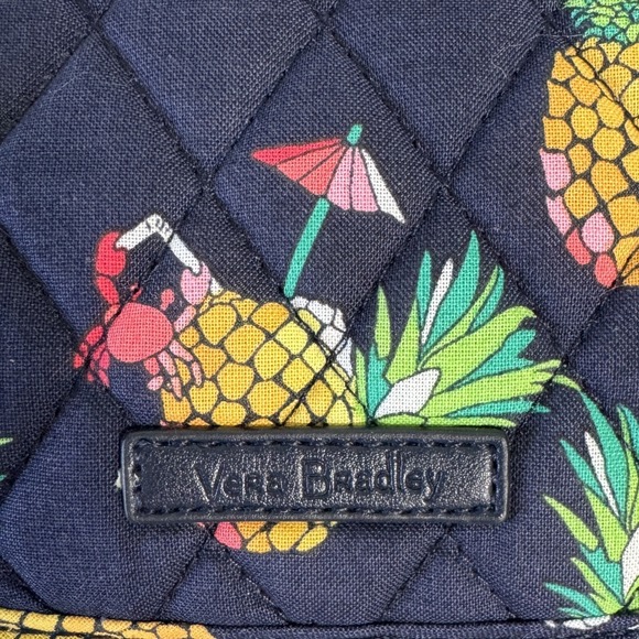 Vera Bradley Medium Travel Organizer Hanging Toiletry Bag Toucan Party Navy NEW - Picture 3 of 11